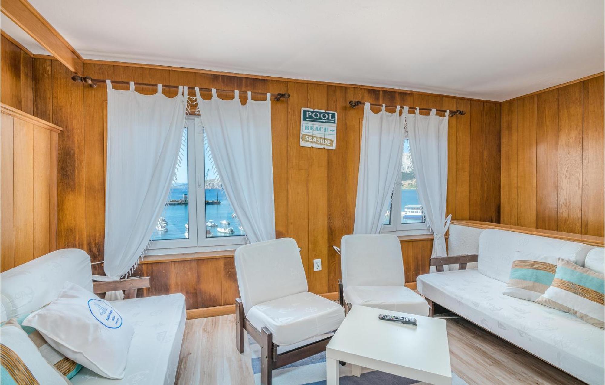 2 Bedroom Gorgeous Home In Baska Exterior foto